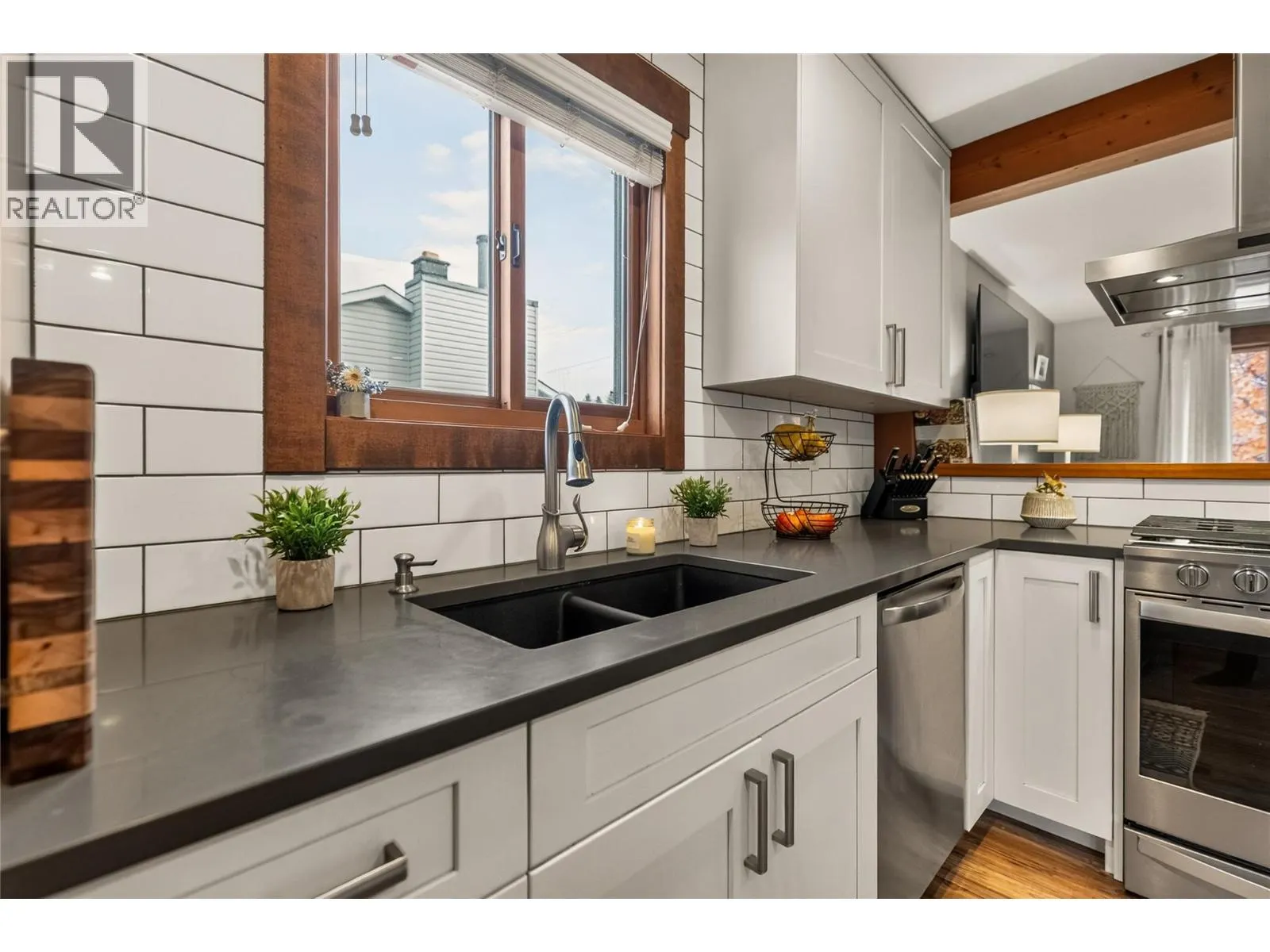 44 Mt Trinity Avenue