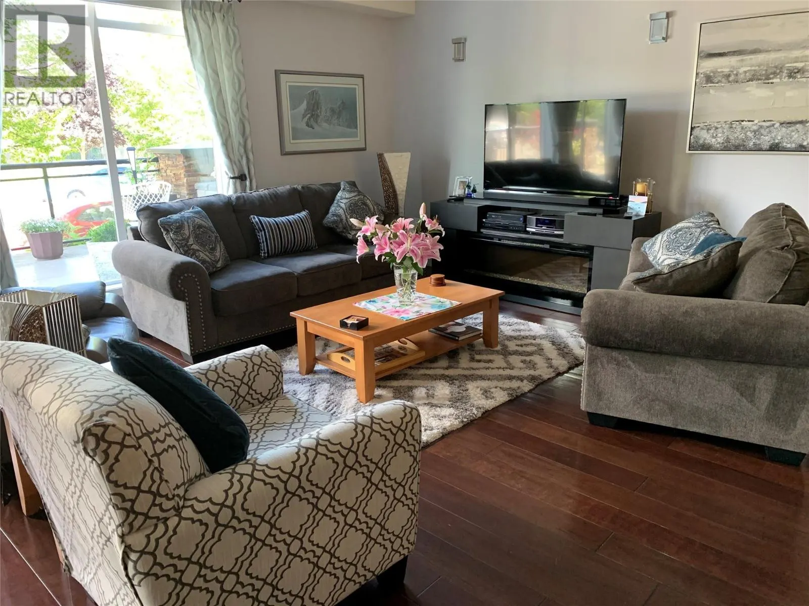 2011 Agassiz Road Unit# 102