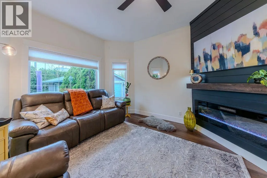 7120 Savona Access Road