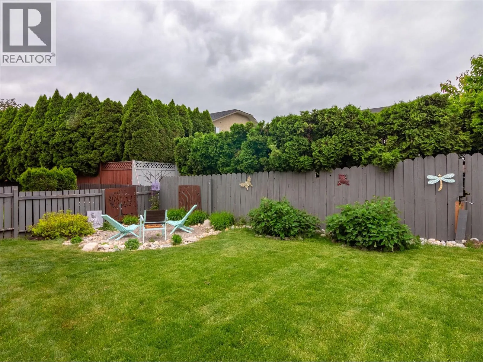 271 Middle Bench Road S