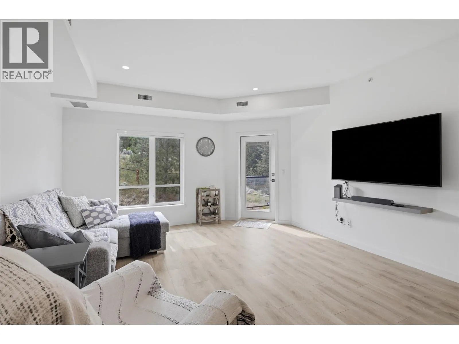 1405 Springhill Drive Unit# 3407