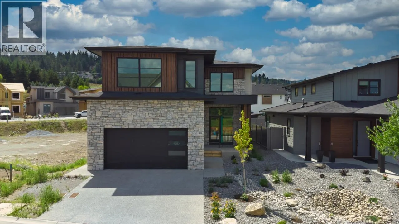 925 Bull Crescent