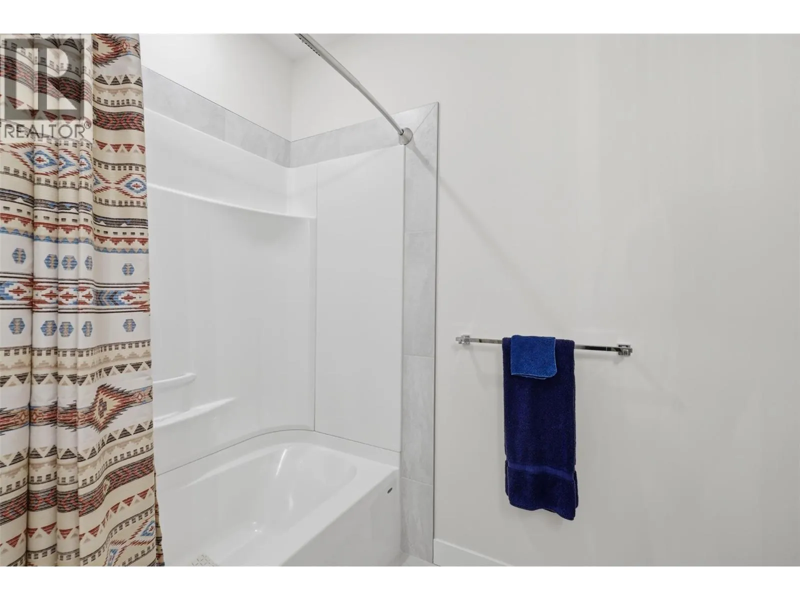 641 SHUSWAP Road E Unit# 140