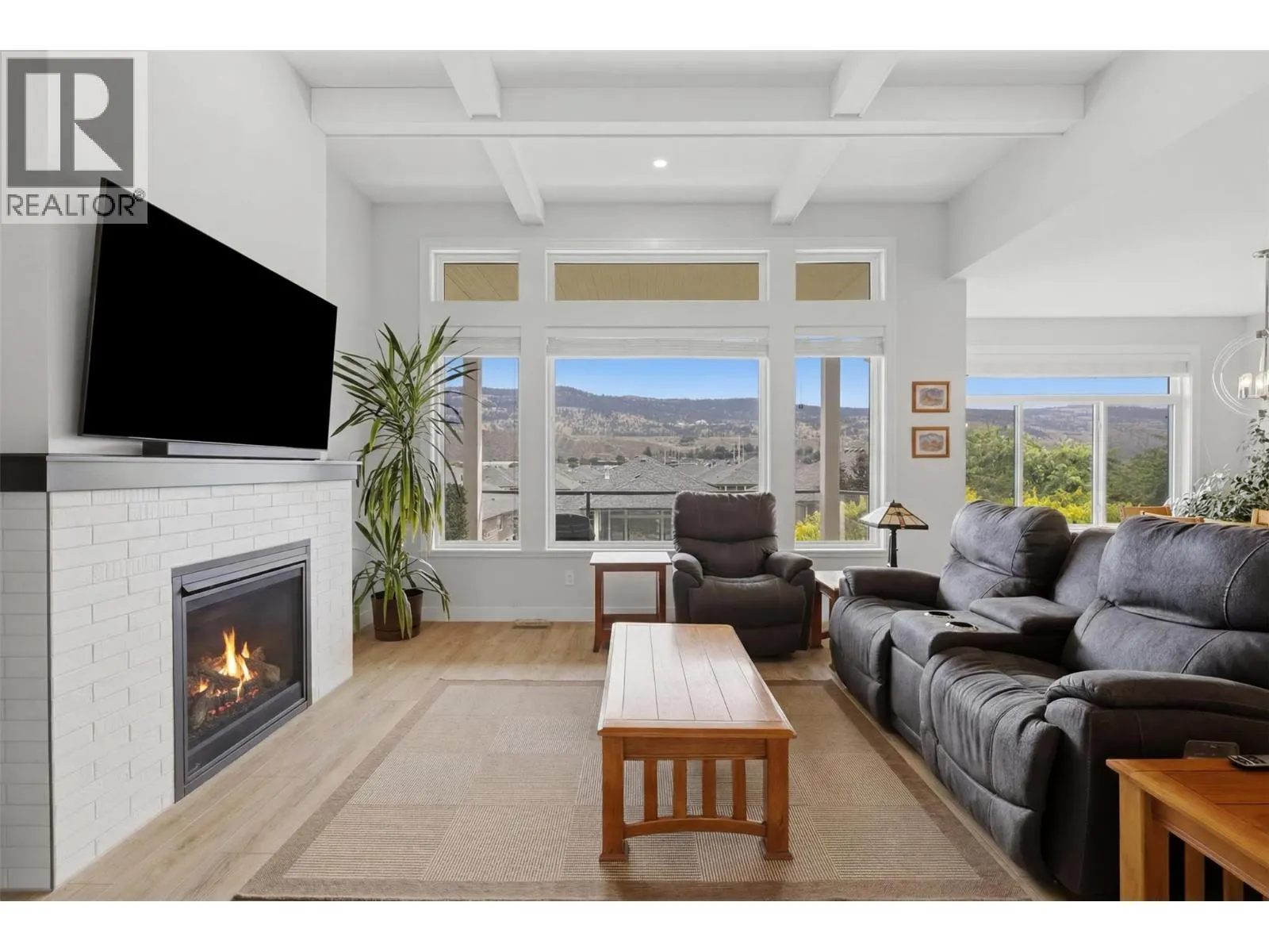 641 SHUSWAP Road E Unit# 140