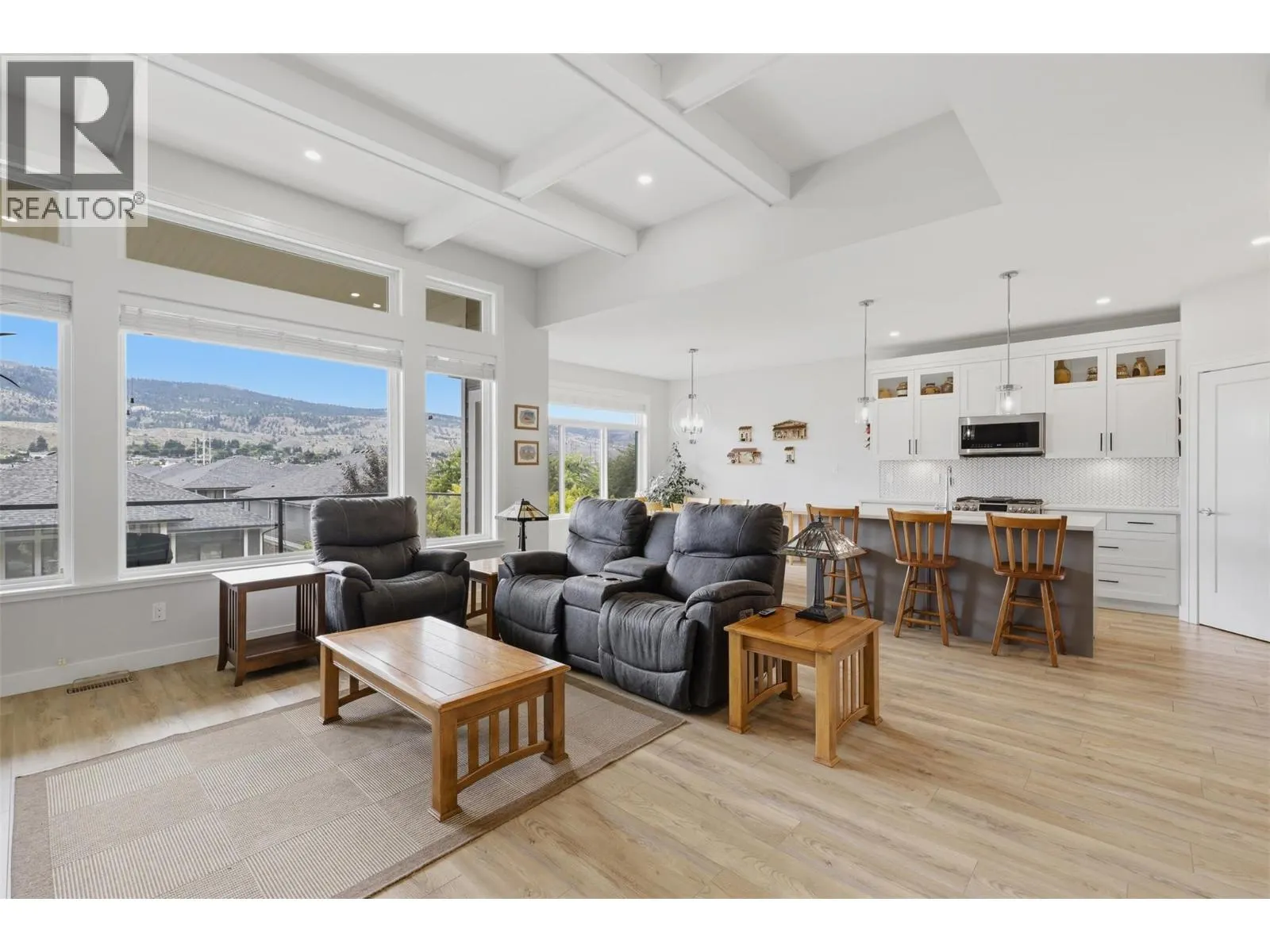 641 SHUSWAP Road E Unit# 140