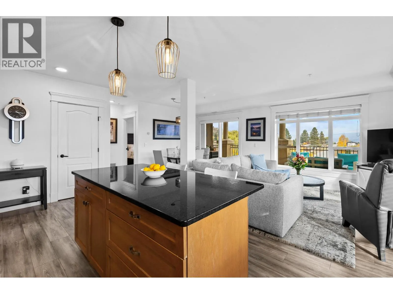 2070 Boucherie Road Unit# 417