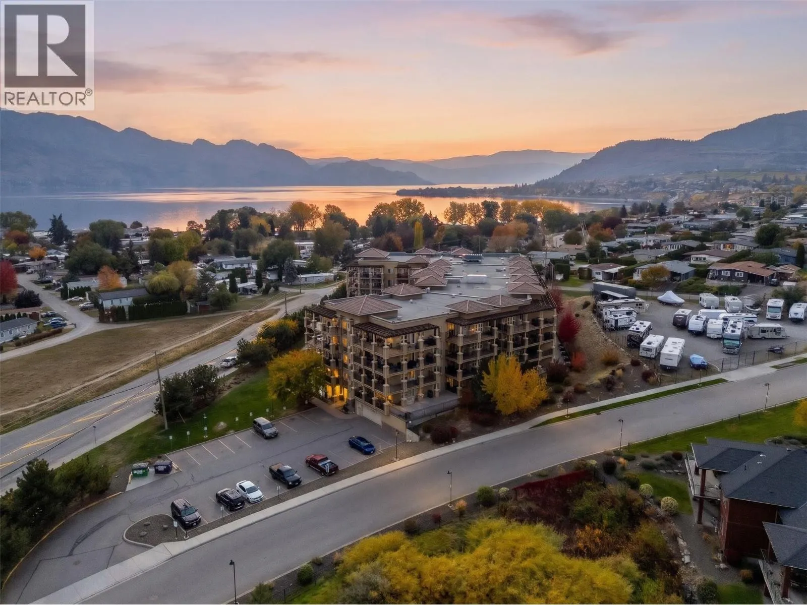 2070 Boucherie Road Unit# 417