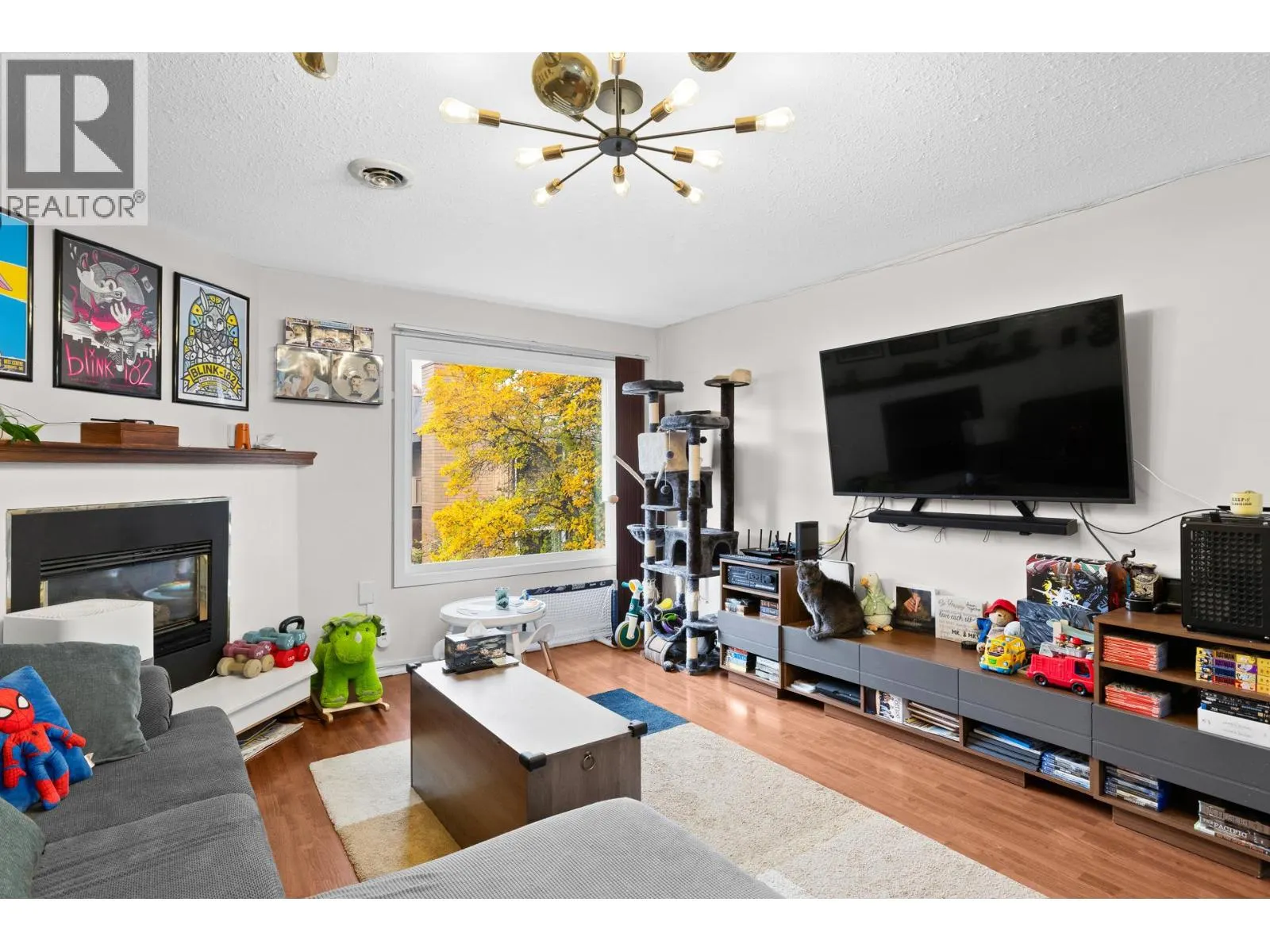 1660 Ufton Court Unit# 203