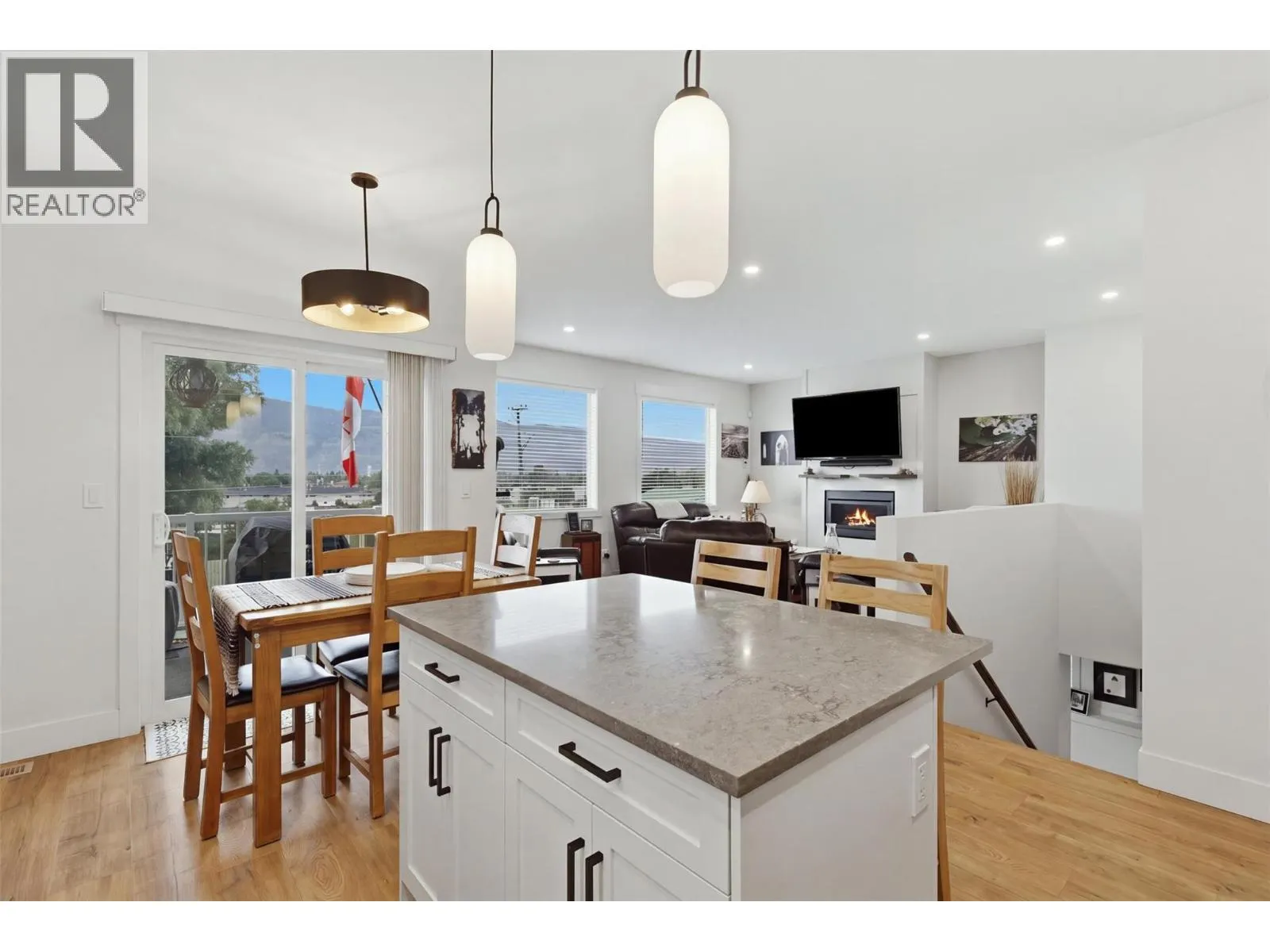 1900 ORD Road Unit# 15