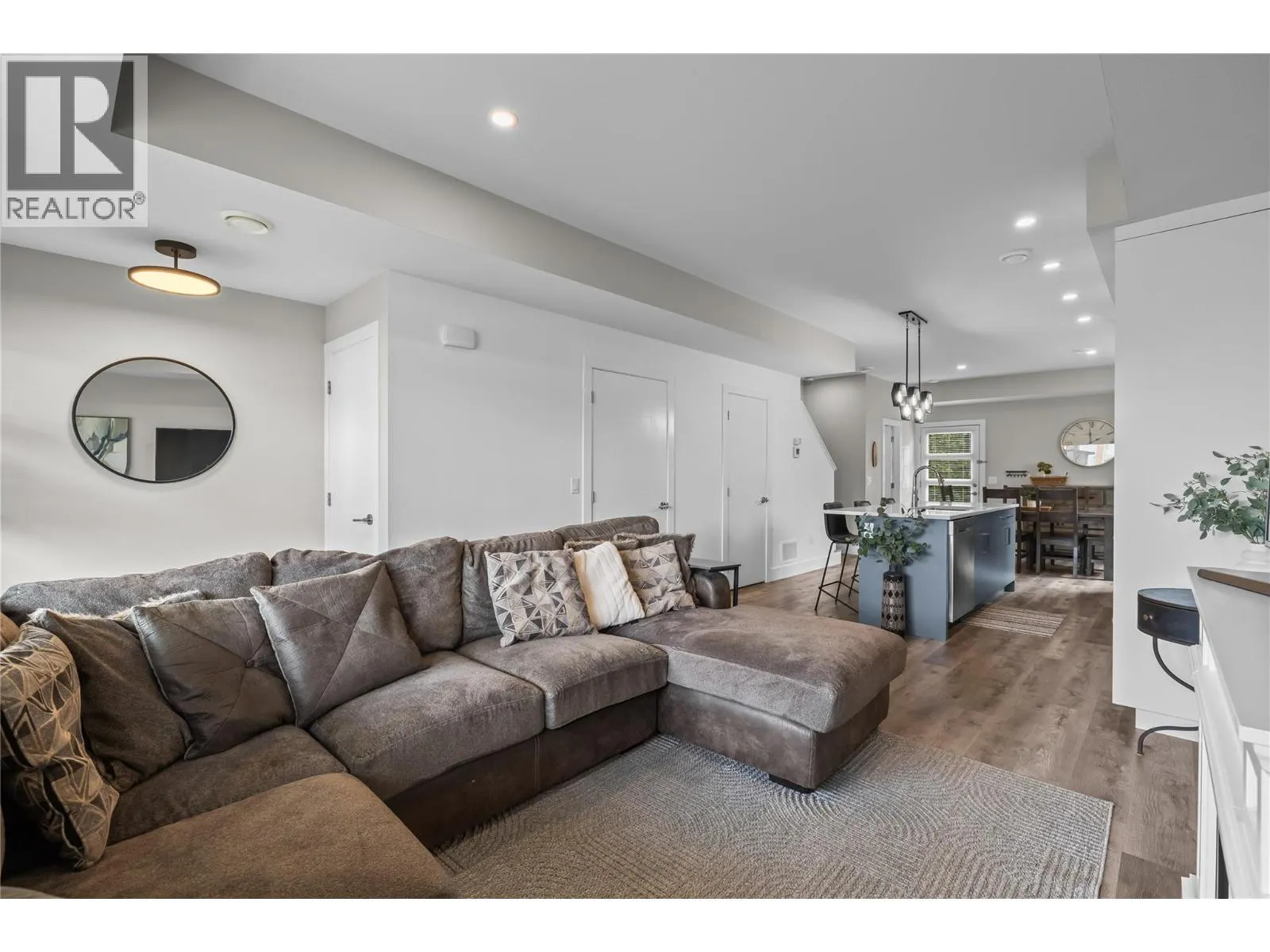 771 Raymer Avenue Unit# 2