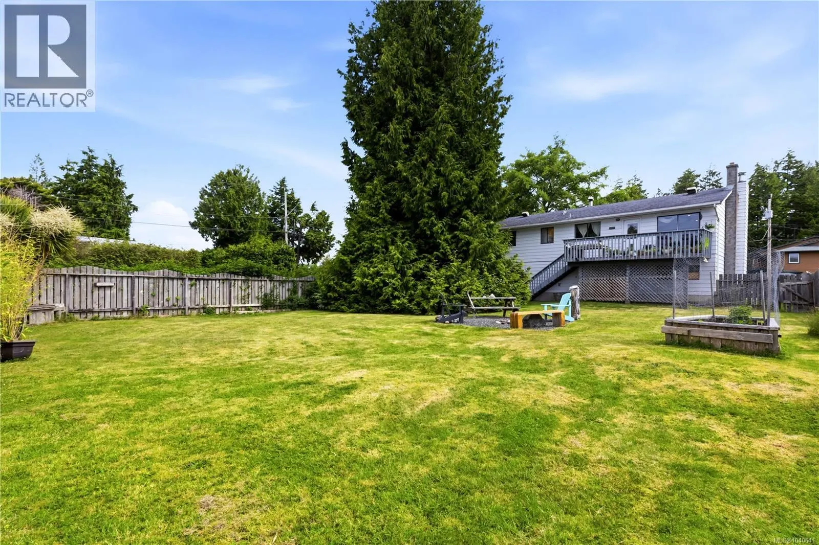 1550 Larch Rd