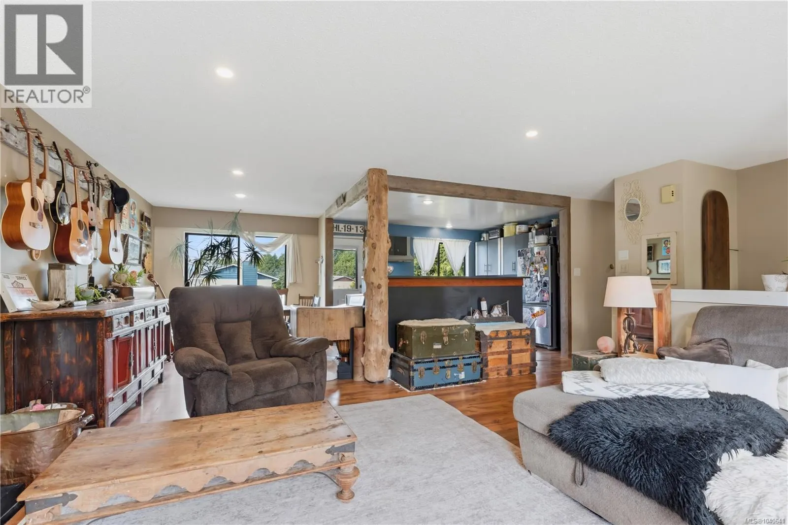 1550 Larch Rd