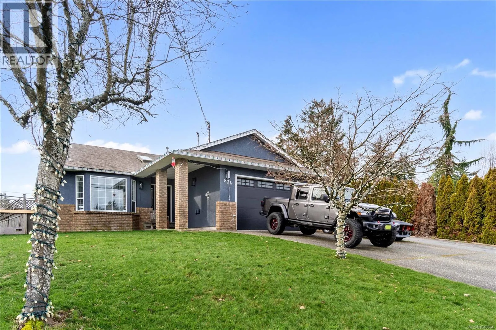 874 Aberdeen Dr