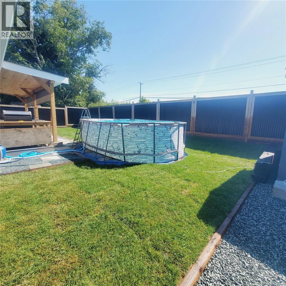 874 Aberdeen Dr
