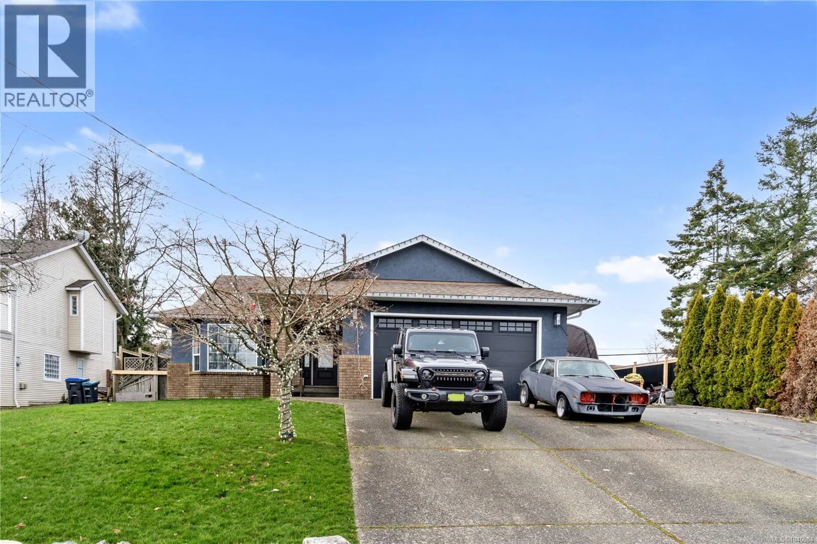 874 Aberdeen Dr