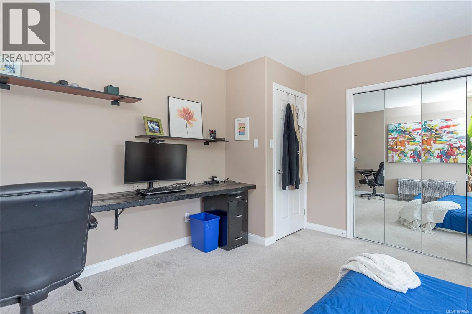1191 Rosemount Close