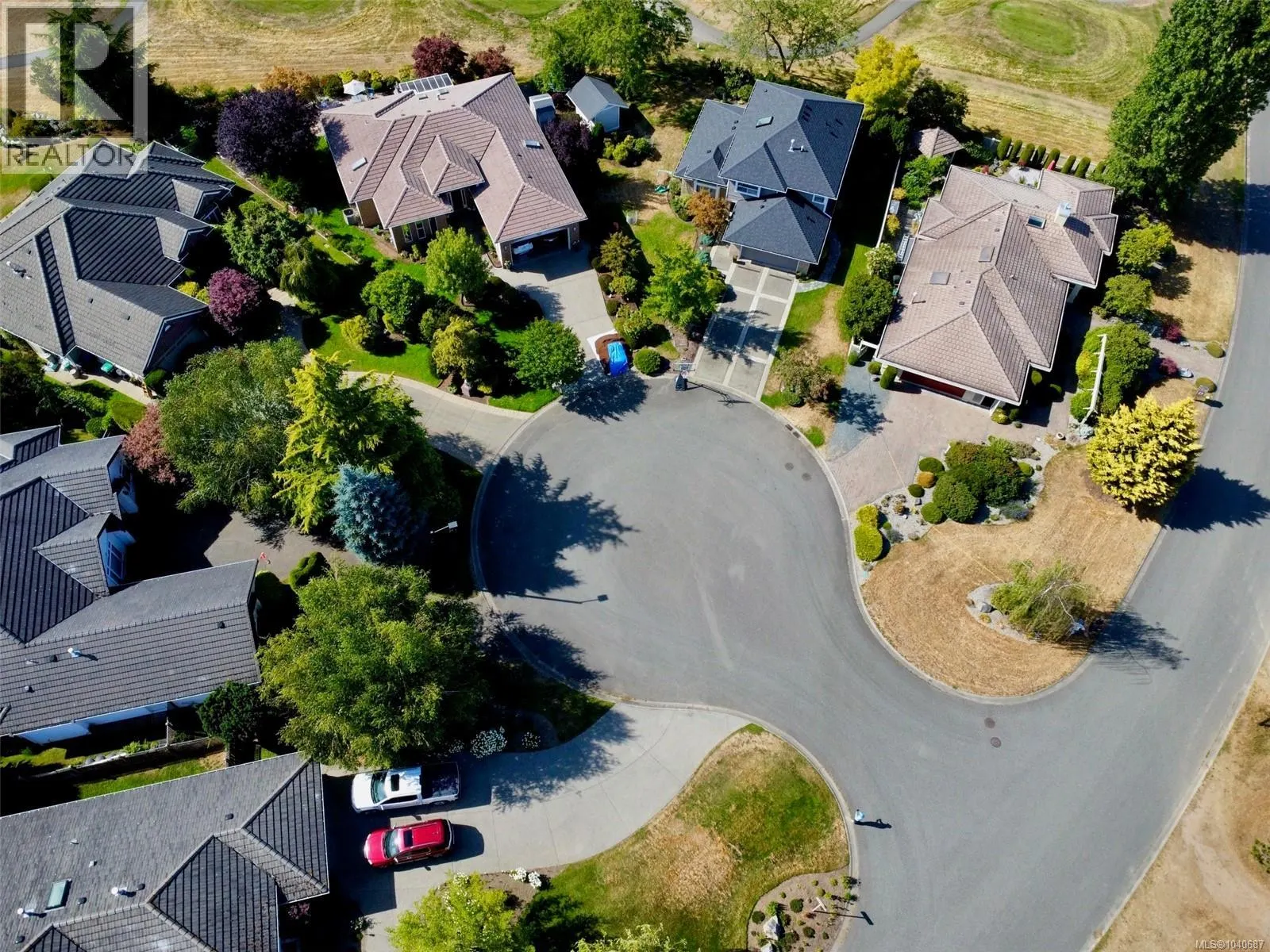 1191 Rosemount Close