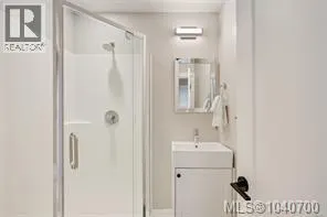 3 10480 Resthaven Dr