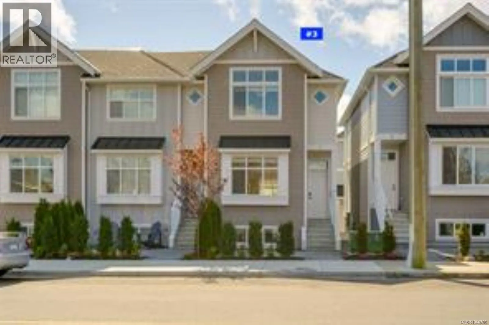 3 10480 Resthaven Dr