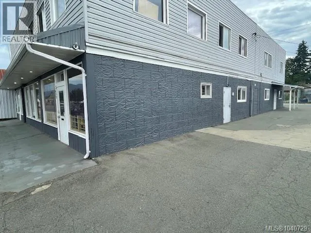 3553 3rd Ave