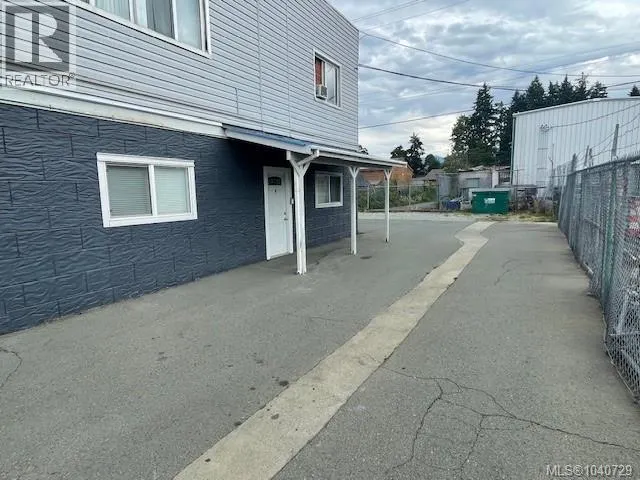 3553 3rd Ave