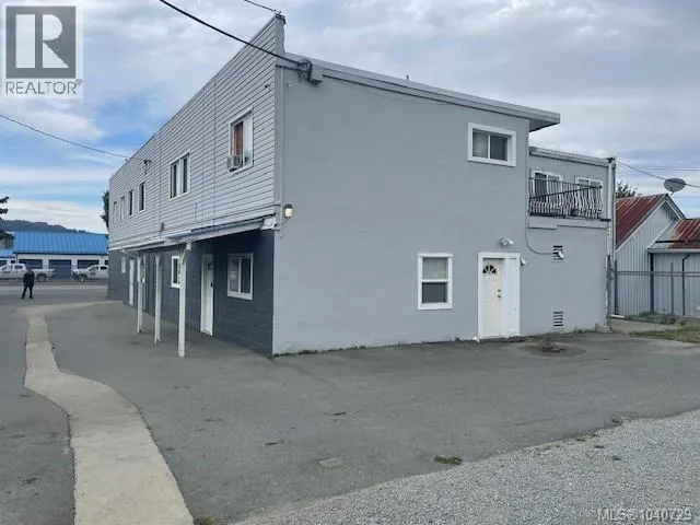 3553 3rd Ave
