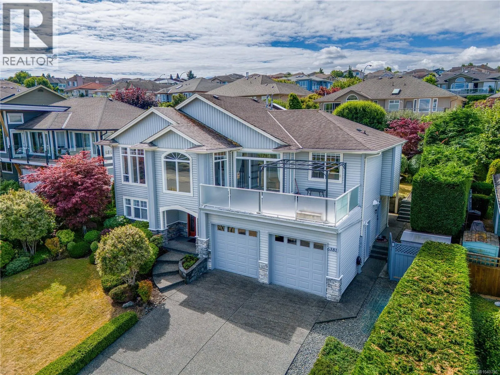 6381 Icarus Dr