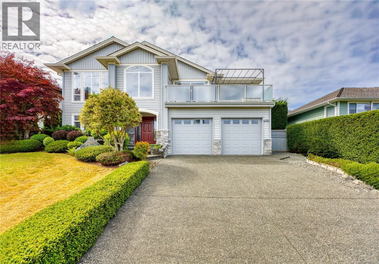 6381 Icarus Dr