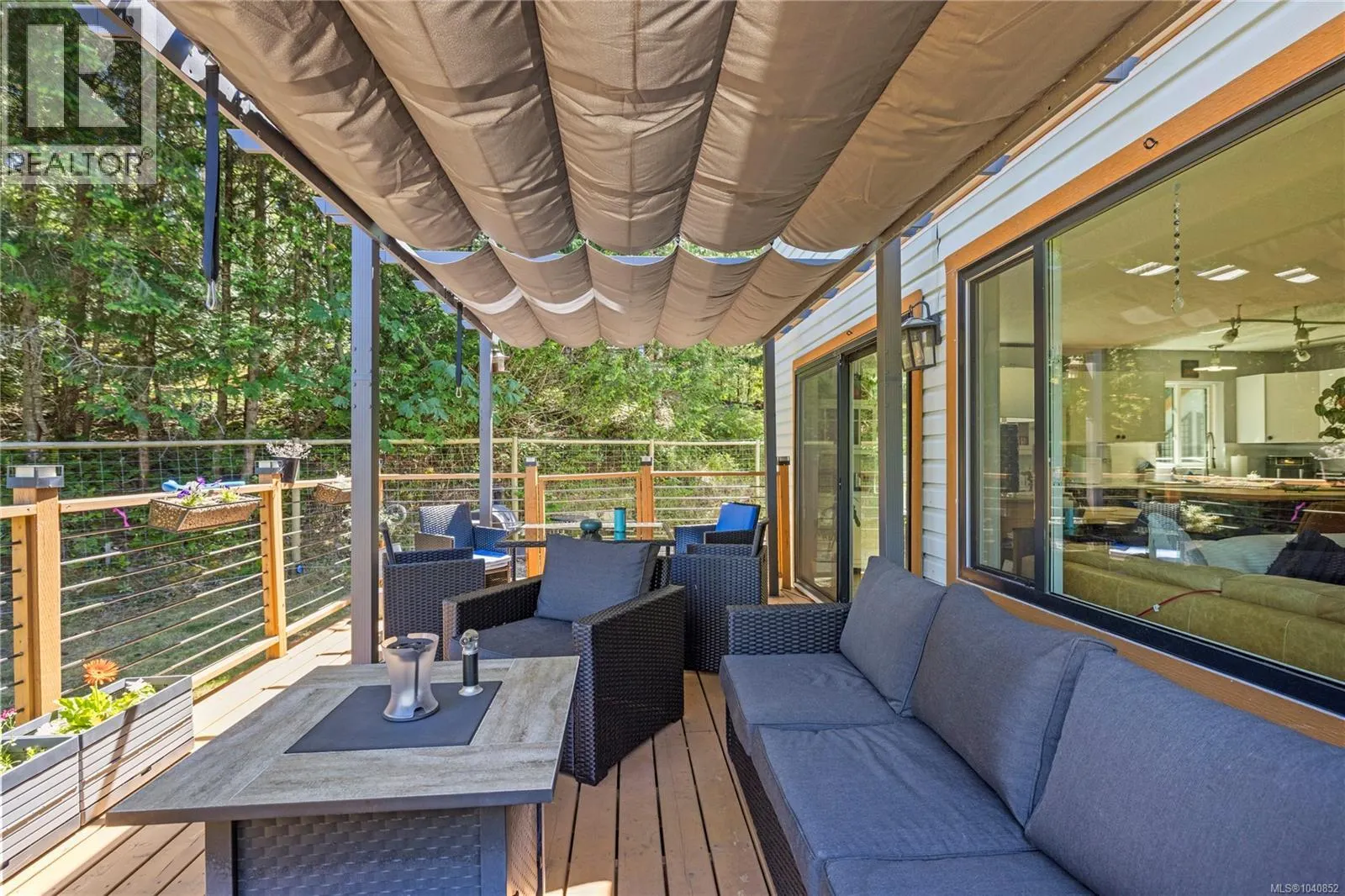 1691 Meadowood Way