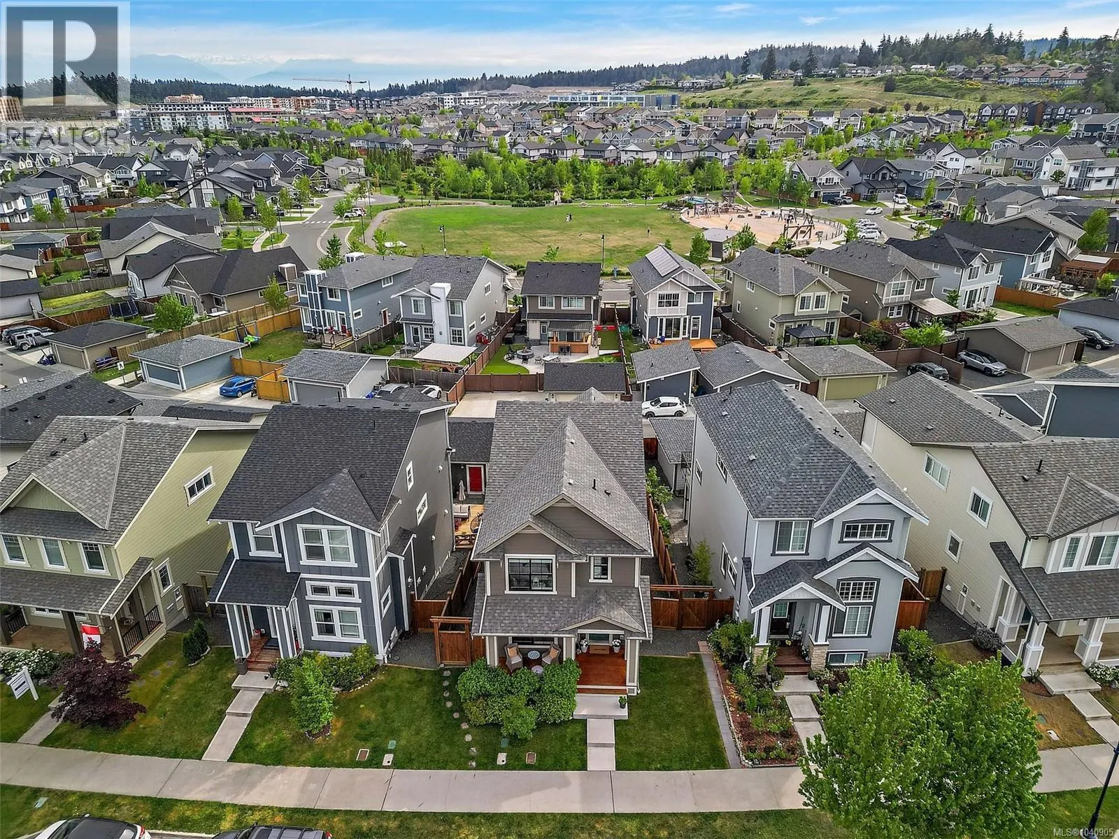 220 Caspian Dr