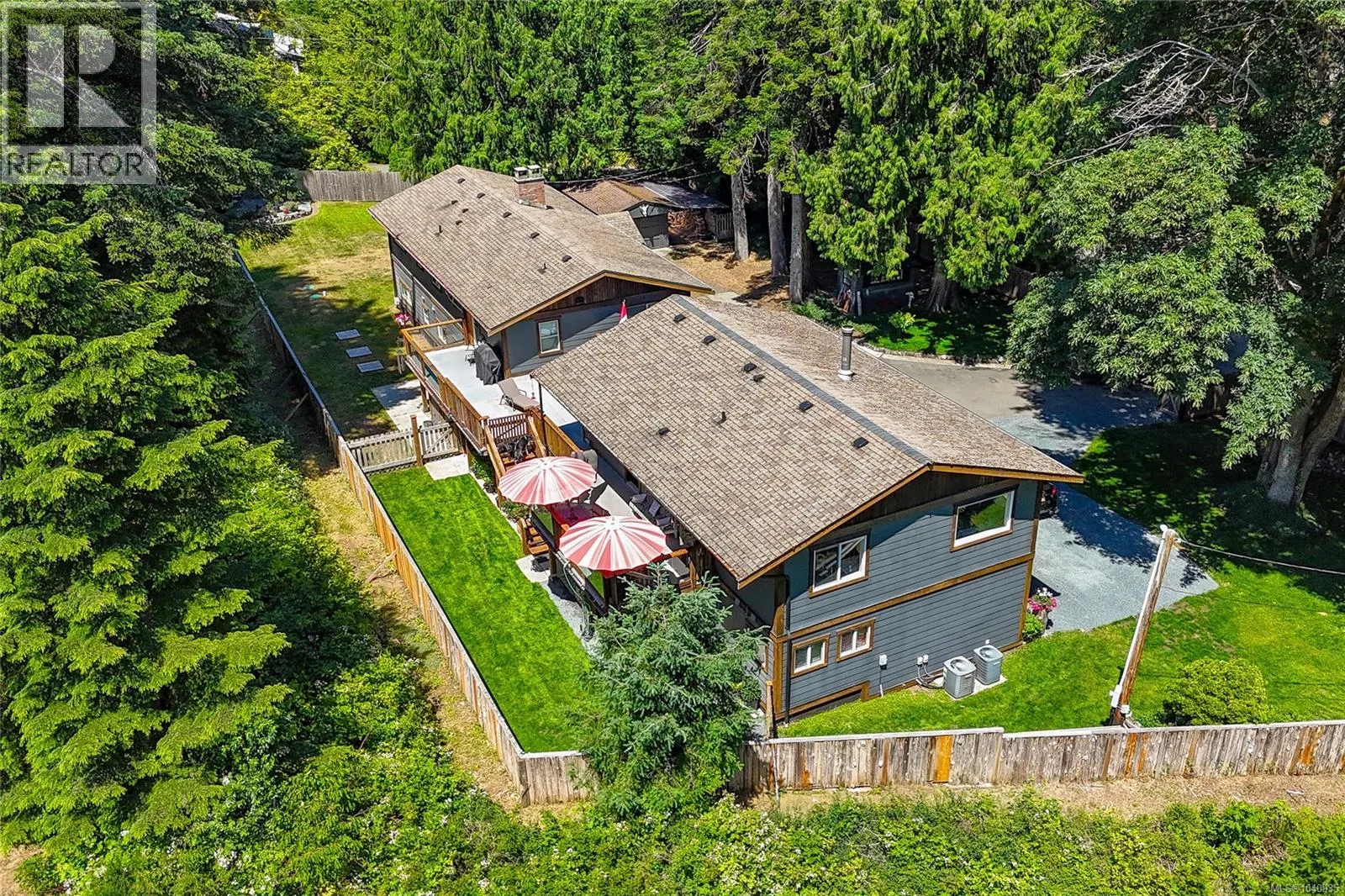 6340 Island Hwy W