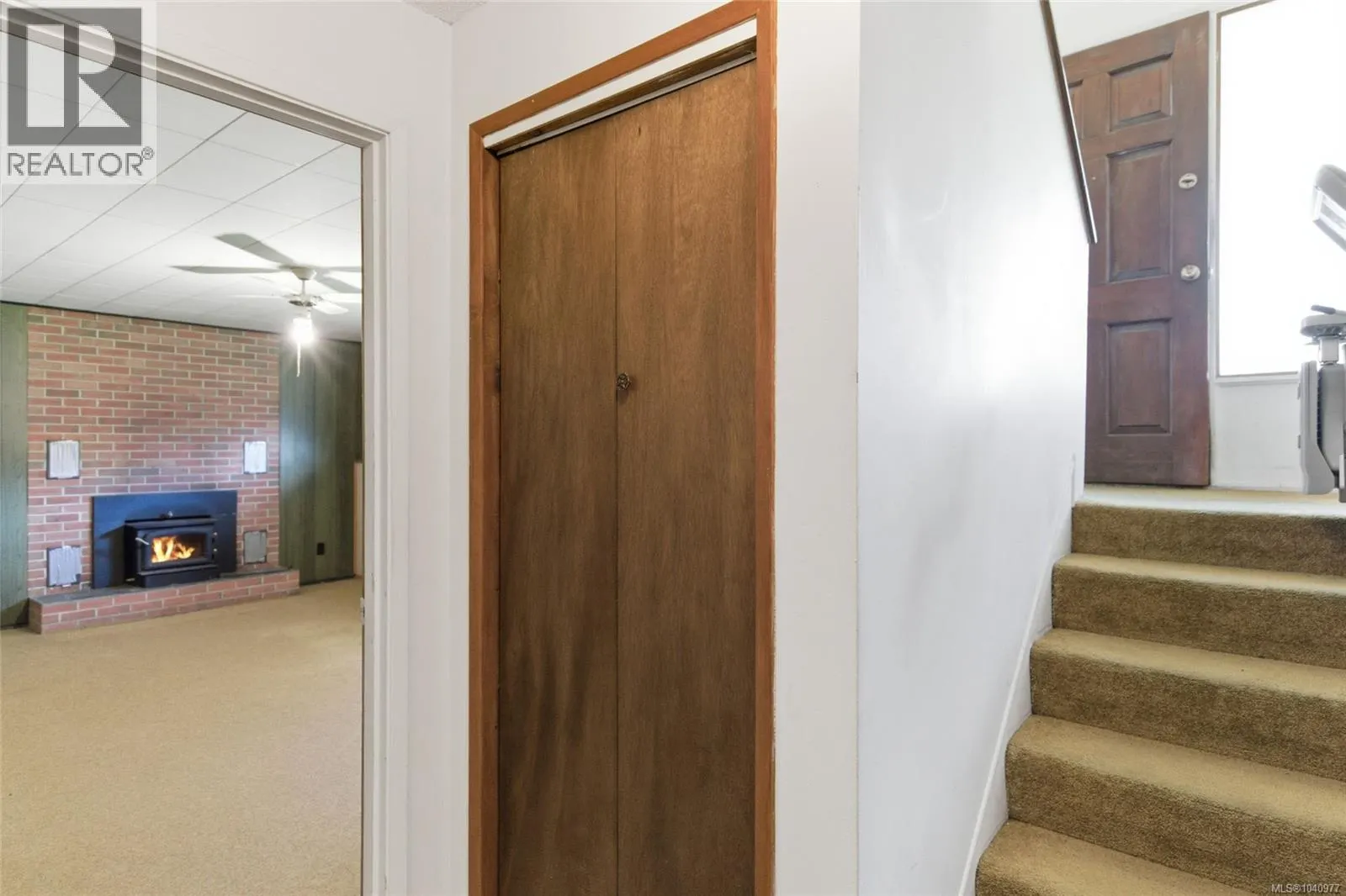 439 Craig St