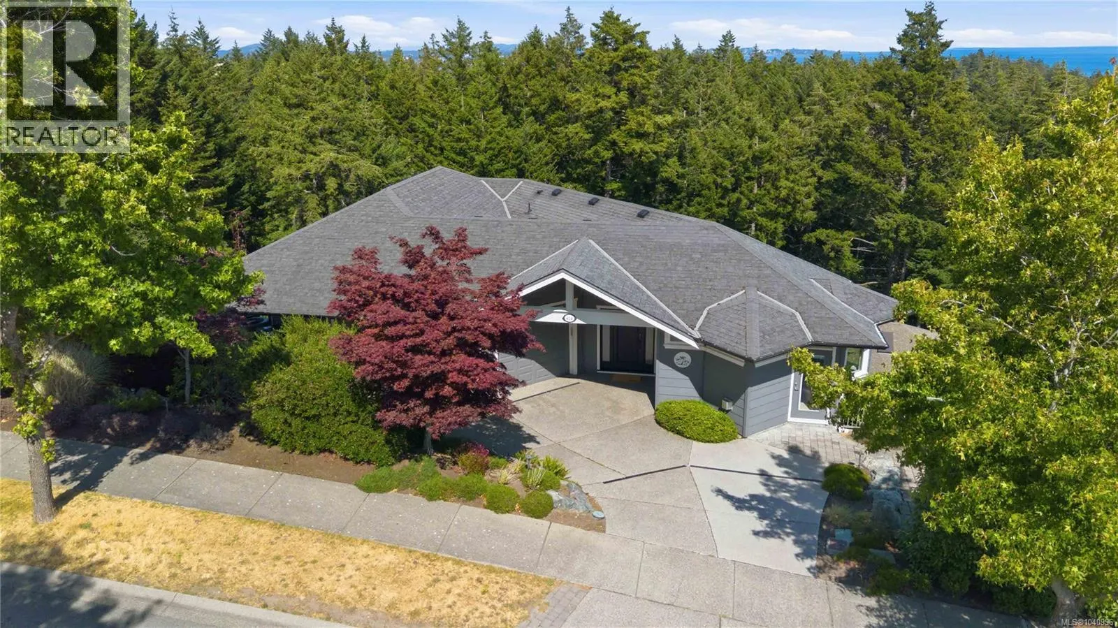 424 Pelican Dr