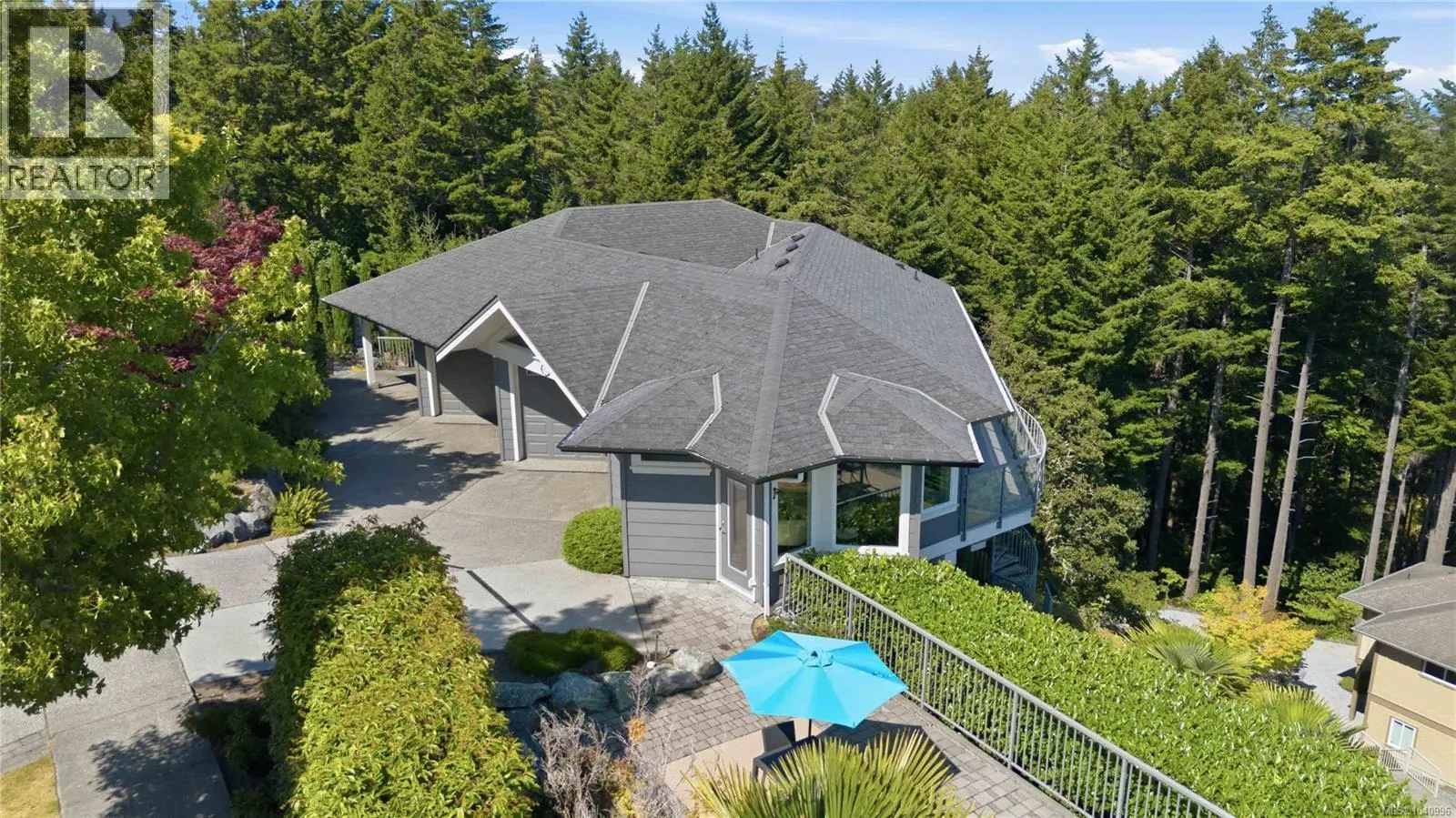 424 Pelican Dr