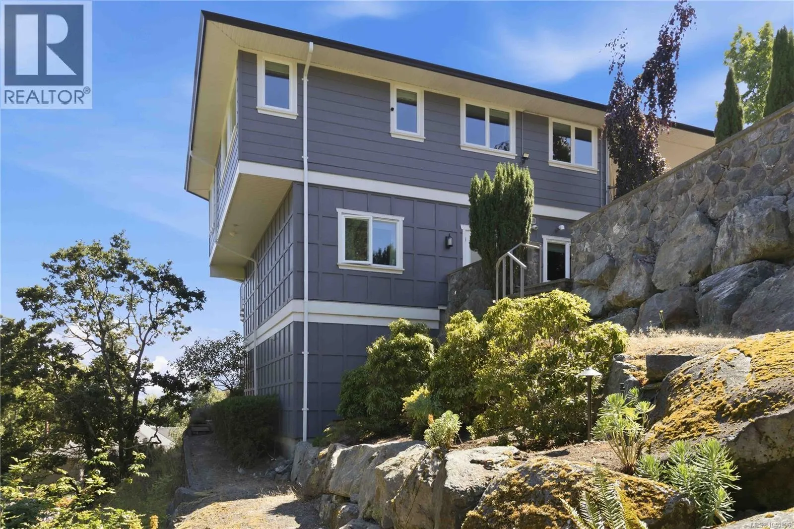 424 Pelican Dr