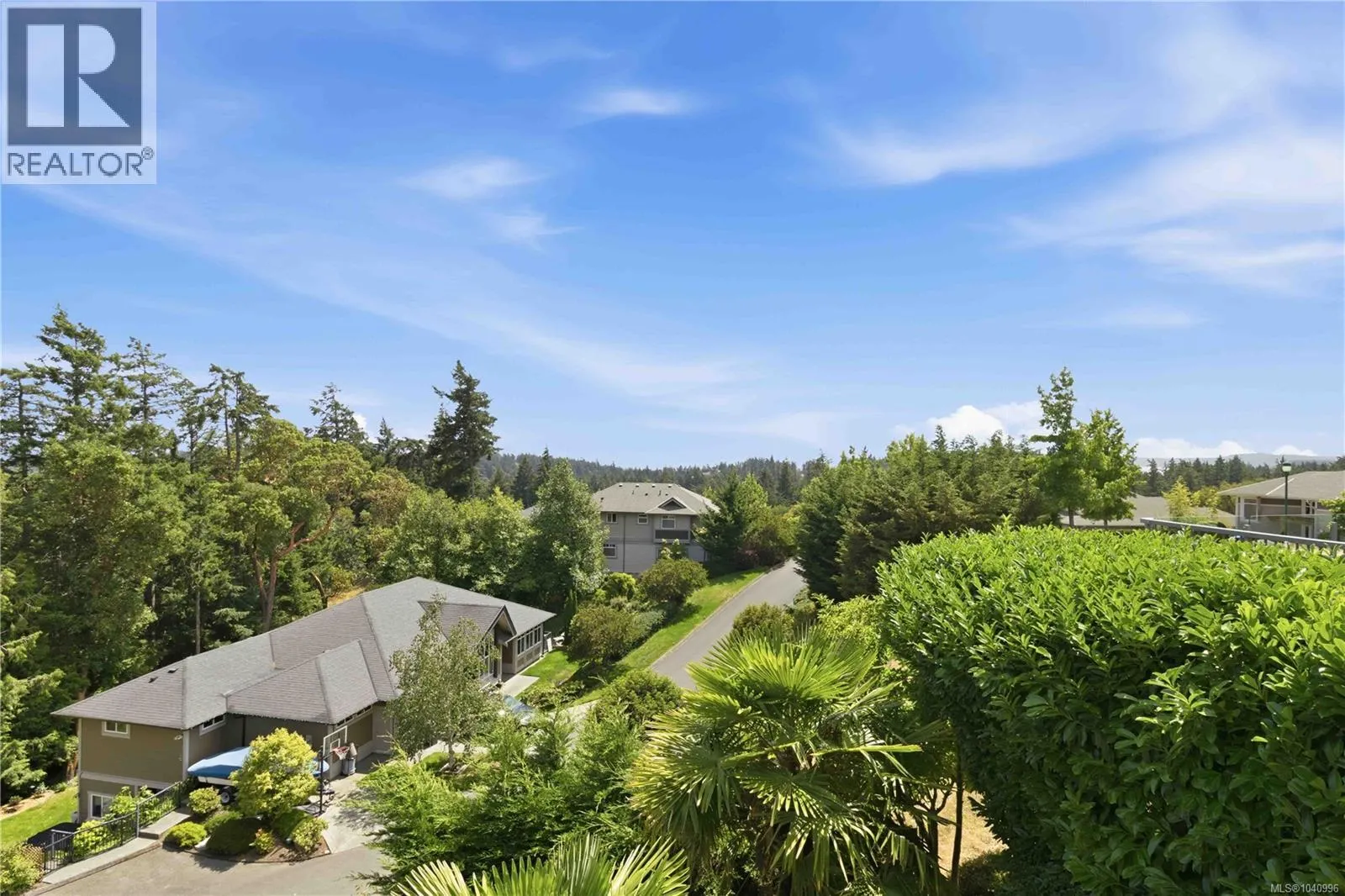 424 Pelican Dr