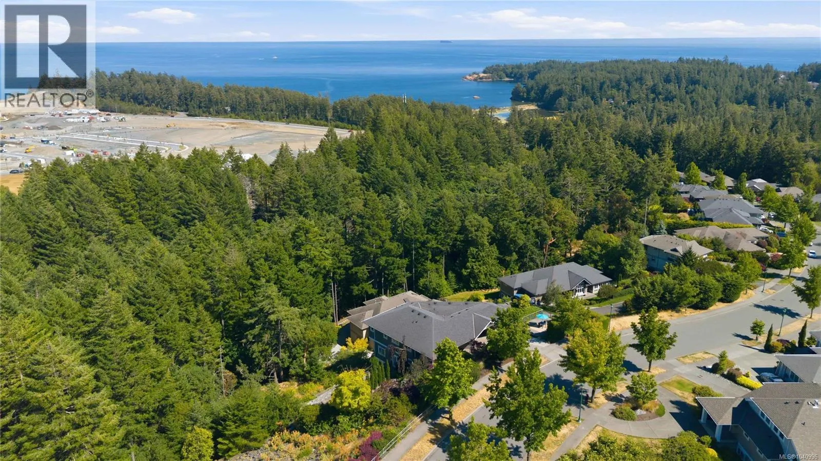 424 Pelican Dr