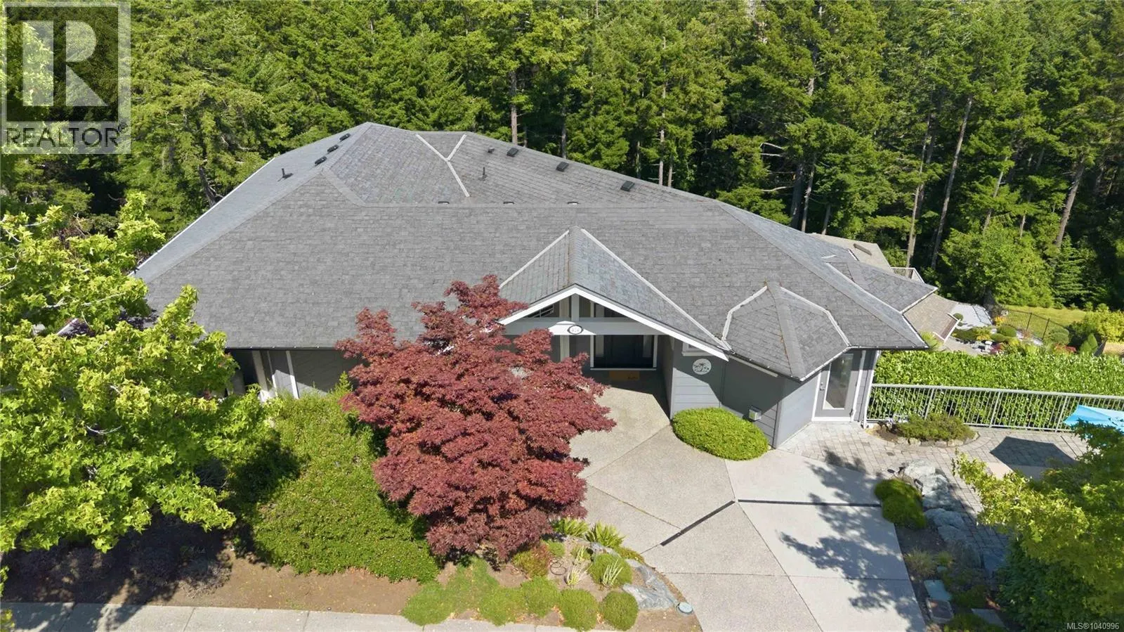424 Pelican Dr