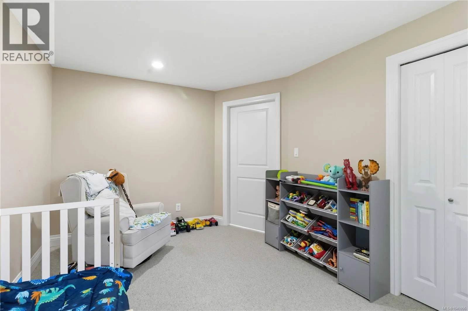 424 Pelican Dr