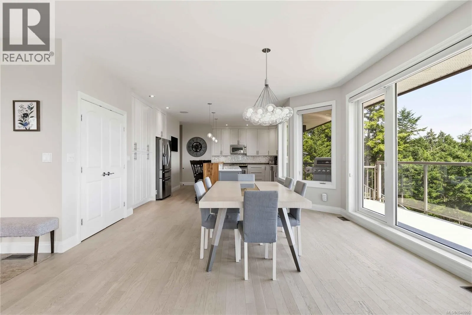 424 Pelican Dr