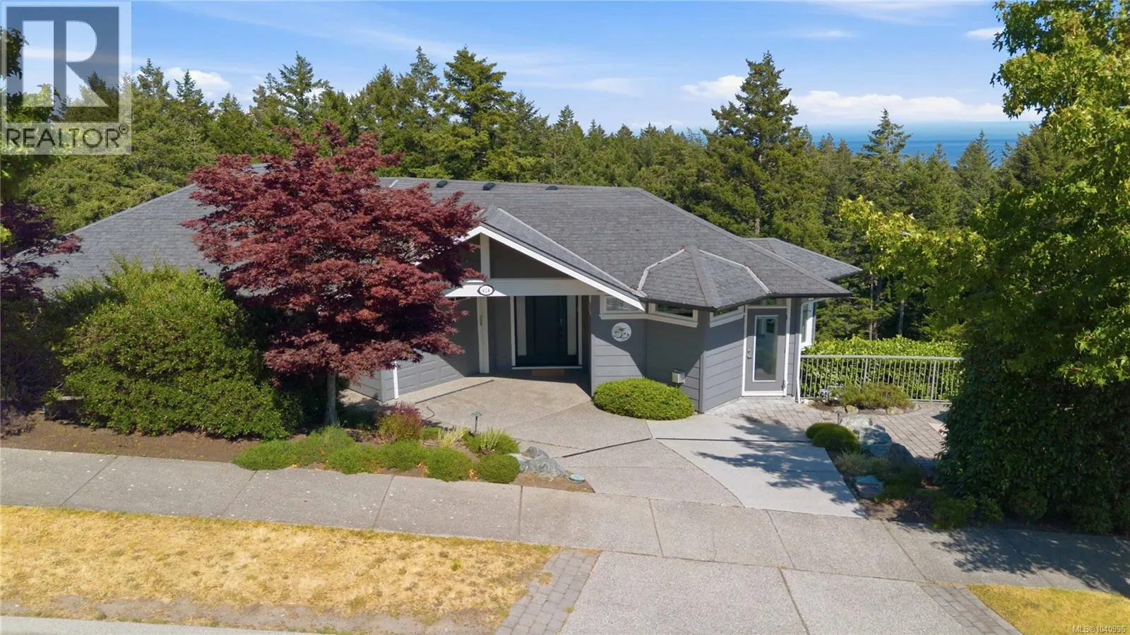 424 Pelican Dr