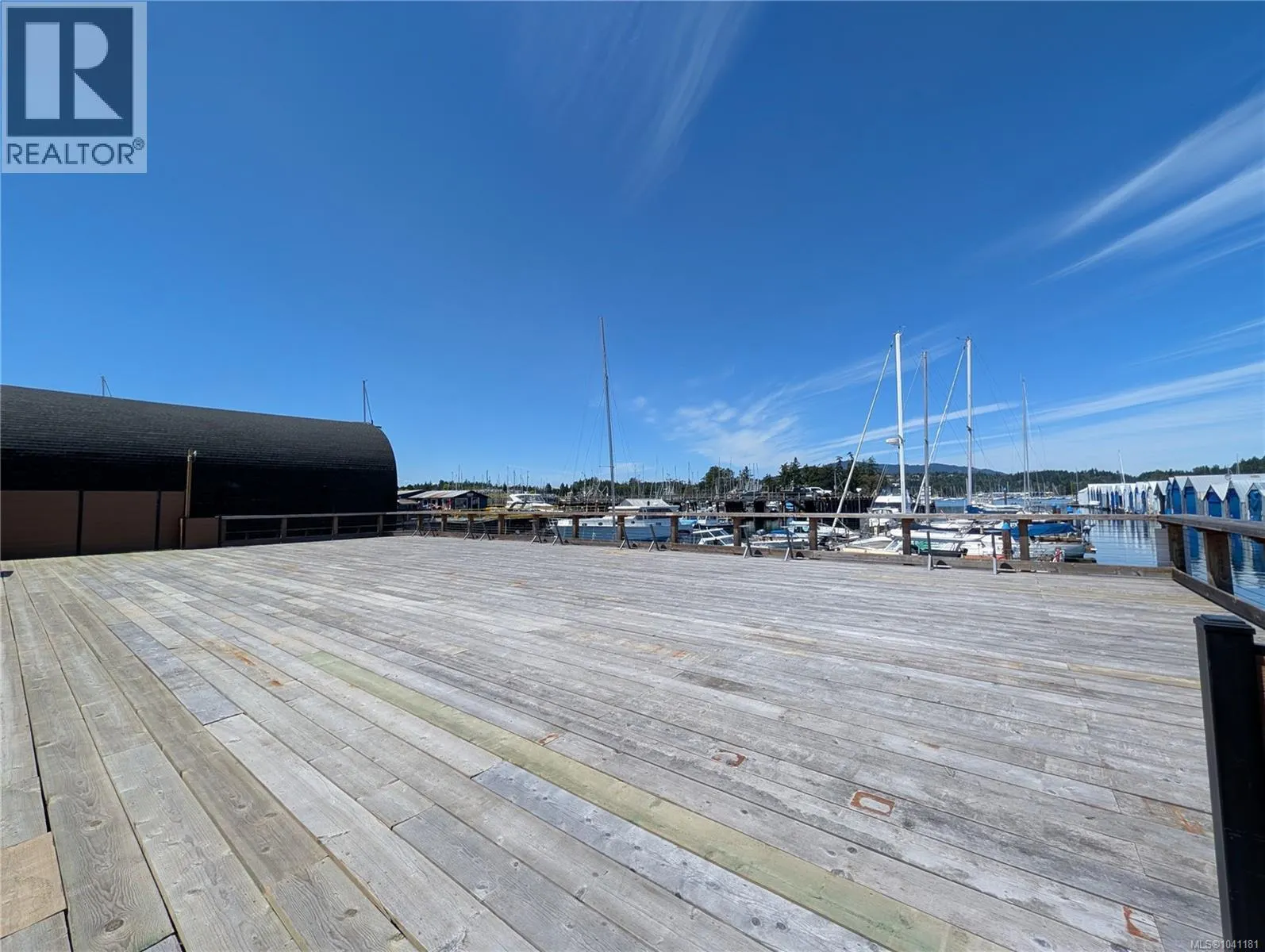 102 2270 Harbour Rd