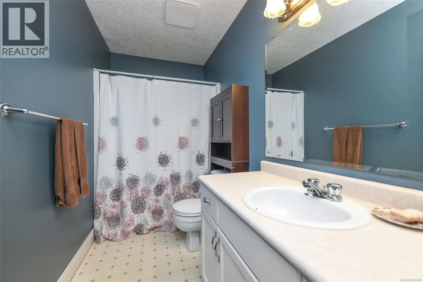 4681 Shetland Pl