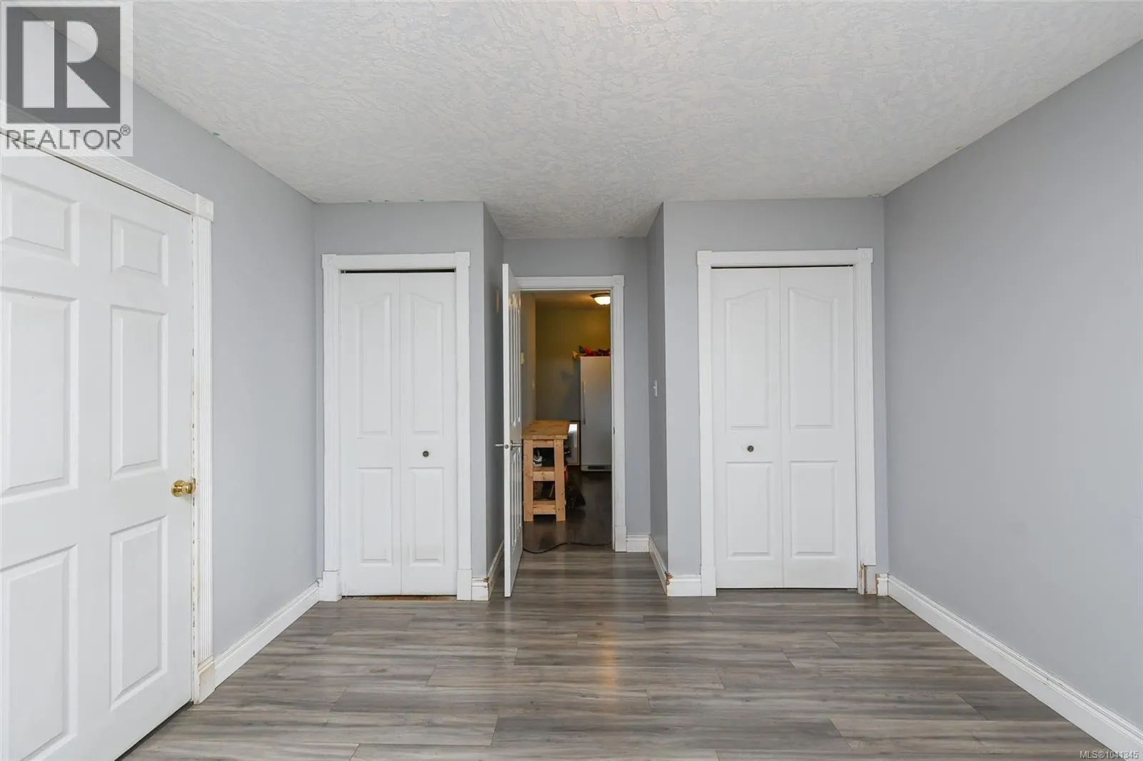 4681 Shetland Pl