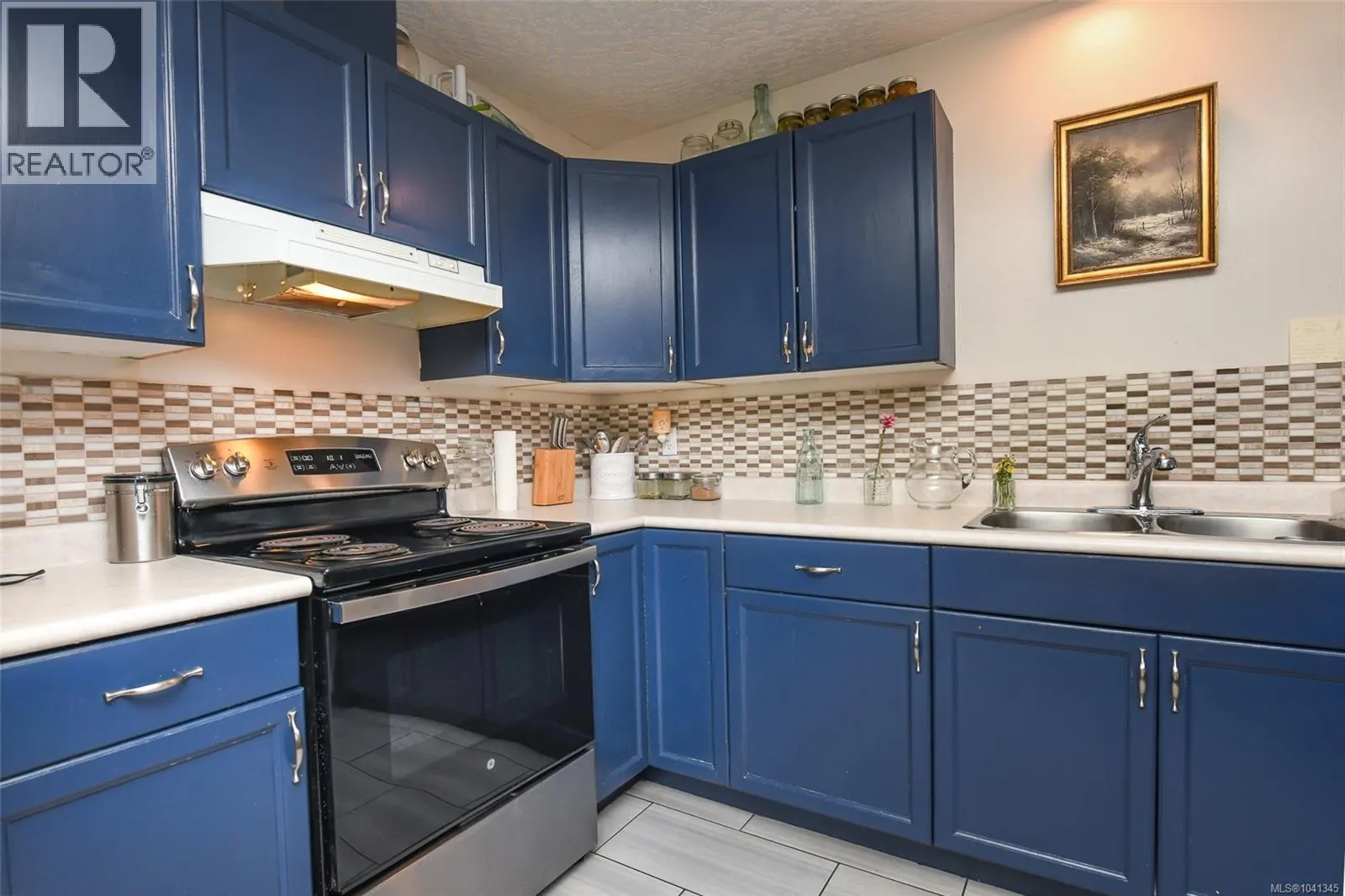 4681 Shetland Pl