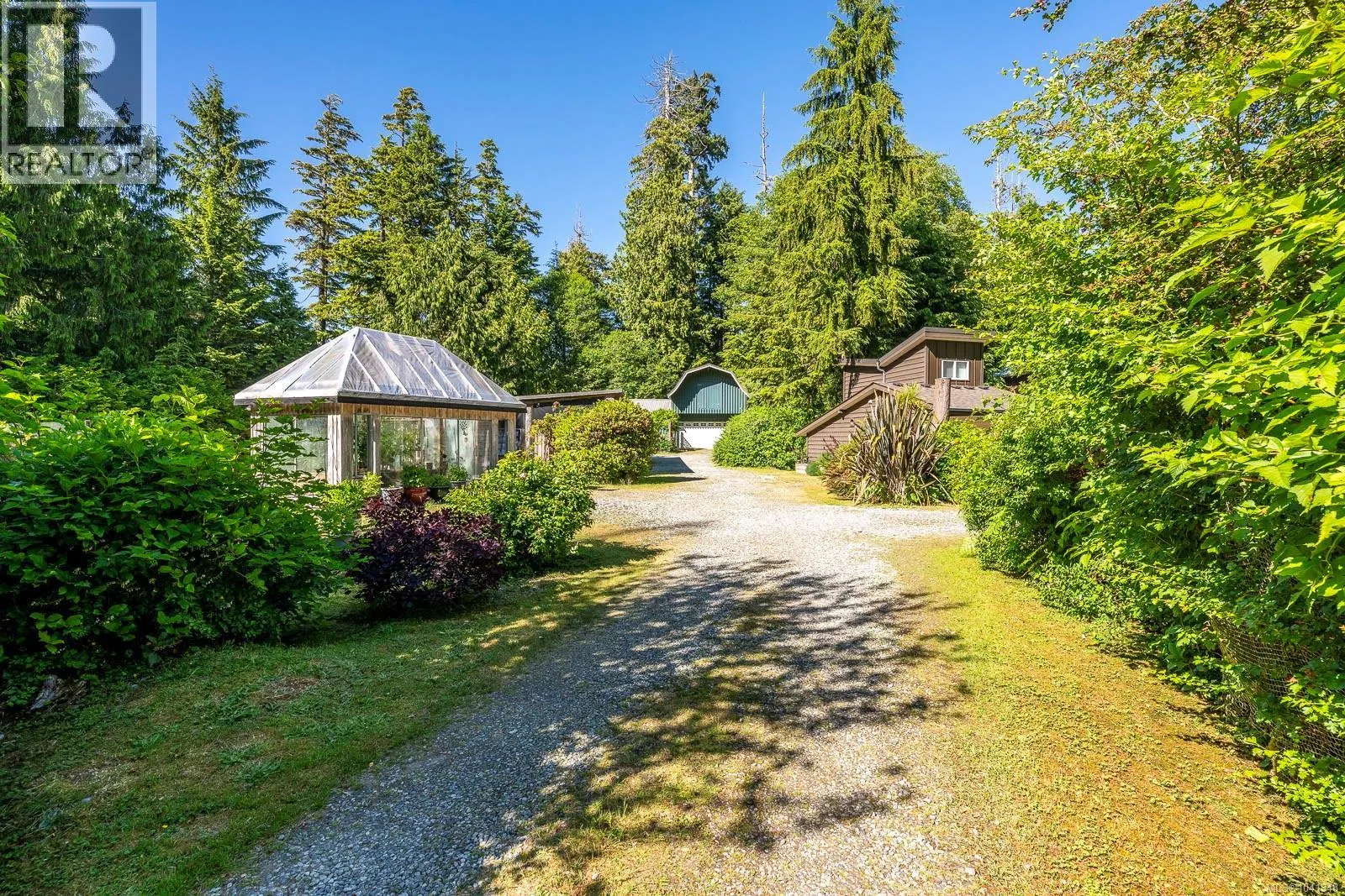 1364 Chesterman Beach Rd