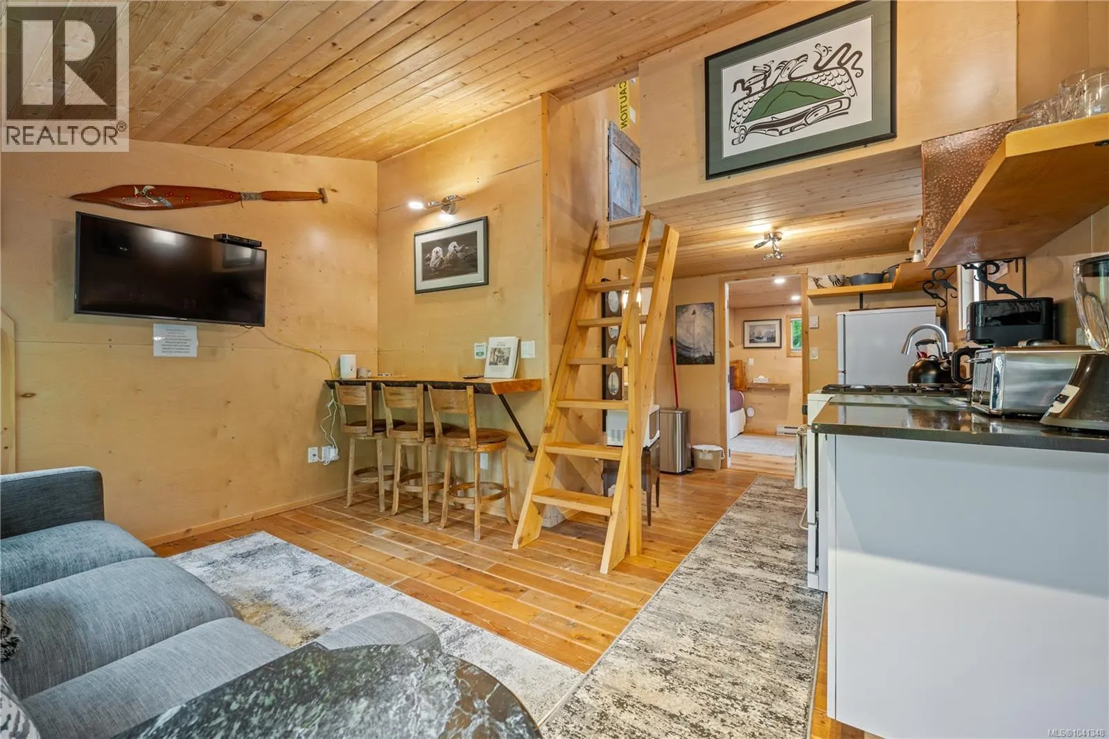 1364 Chesterman Beach Rd