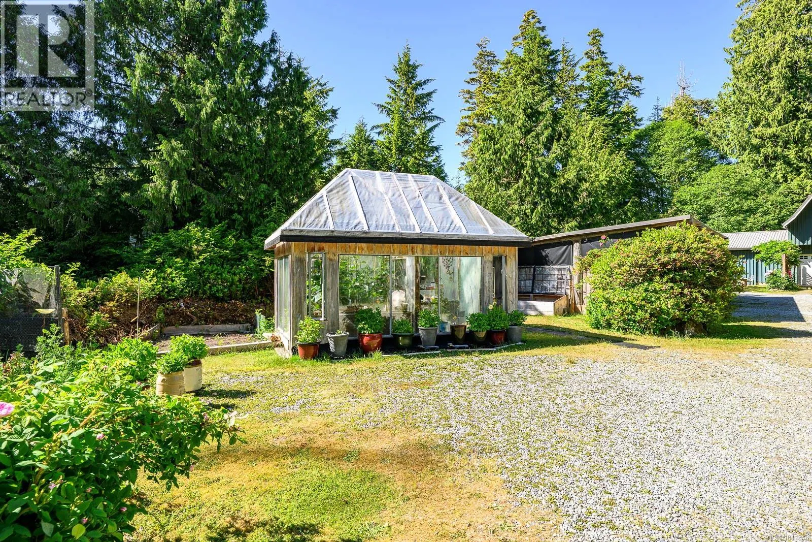 1364 Chesterman Beach Rd
