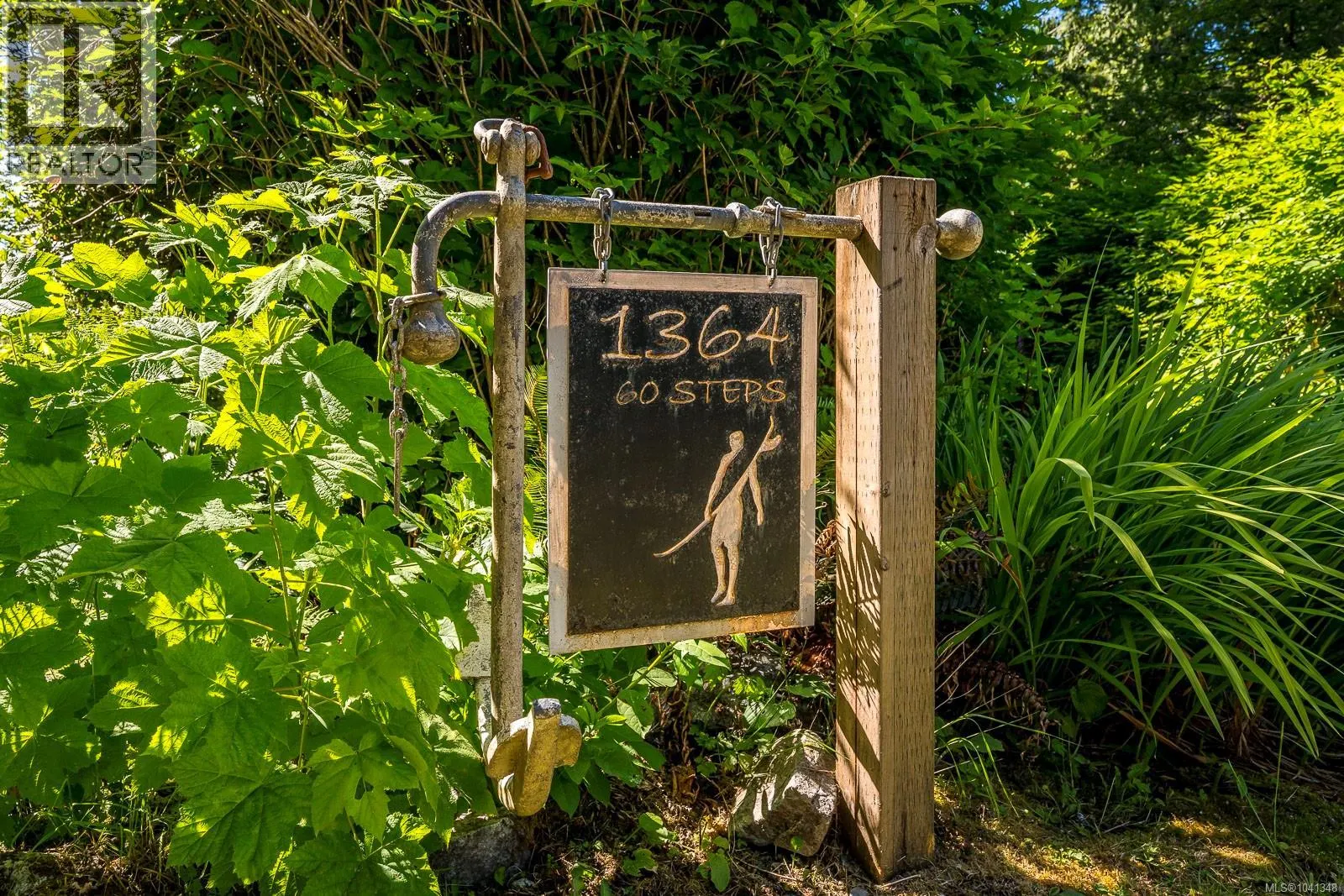 1364 Chesterman Beach Rd