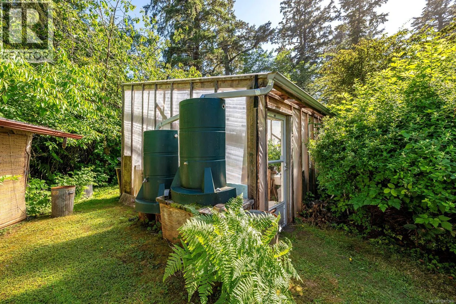 1364 Chesterman Beach Rd